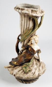Porcelain Vase - Amphora - 1900 Porcelain Vase - Amphora - 1900