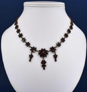 Czech Garnet Necklace - metal, Czech garnet - 1900 Czech Garnet Necklace - metal, Czech garnet - 1900