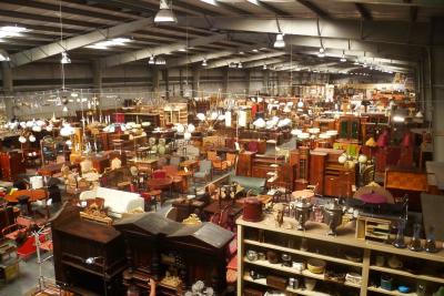New Antiques - Junk shop New Antiques - Junk shop