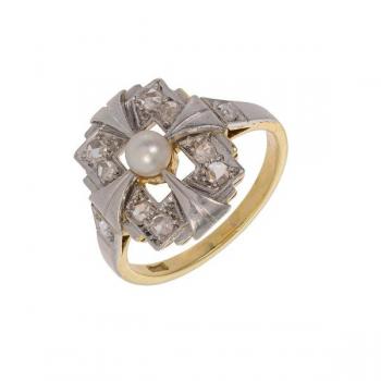 Ladies' Gold Ring - gold, diamond - 1930 Ladies' Gold Ring - gold, diamond - 1930