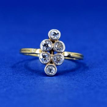 Gold ring with diamonds Gold ring with diamonds