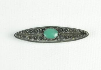 Silver brooch - silver, chrysoprase - Marie Křivánková - 1915 Silver brooch - silver, chrysoprase - Marie Křivánková - 1915