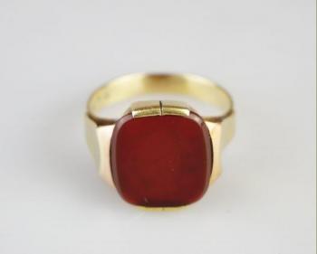 Ring - gold, cornelian - 1965 Ring - gold, cornelian - 1965