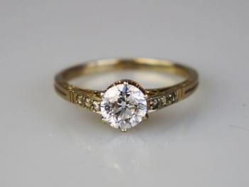 Ring - gold, diamond - 1925 Ring - gold, diamond - 1925